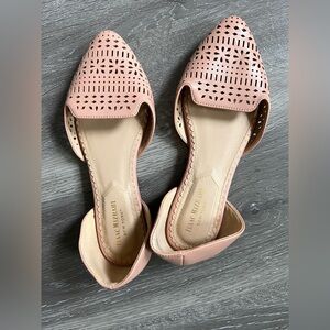 Isaac Mizrahi light pink flats
